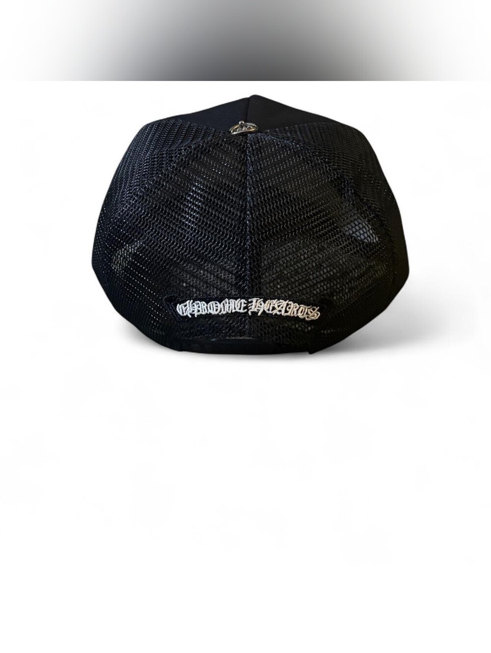 Pre-Owned Chrome Hearts Cemetery Trucker HatBlack/Red - Picture 3 of 4